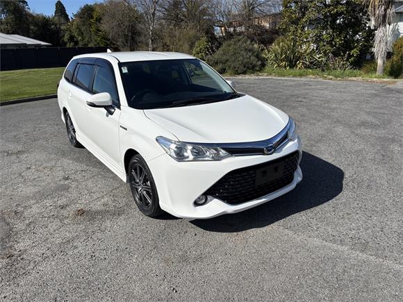 Toyota Corolla Fielder 1.5 Hybrid G Aero Tourer 5 Dr Wagon CVT 2WD 2017