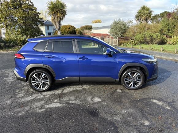 2023 Toyota Corolla Cross Limited 2.0P Hybrid AWD SUV
