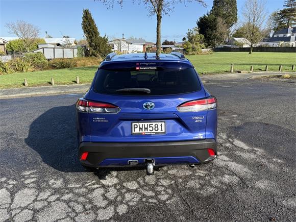 2023 Toyota Corolla Cross Limited 2.0P Hybrid AWD SUV