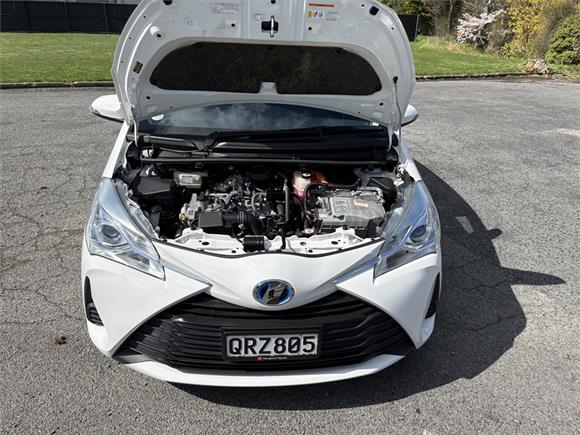 2019 Toyota Vitz 1.5 Hybrid F 5-Door Hatch Auto