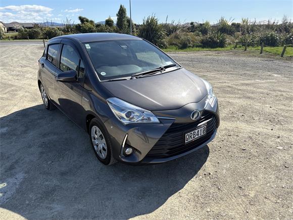 Toyota Vitz 1.5 Hybrid U 5Dr Hatch CVT 2WD 2017