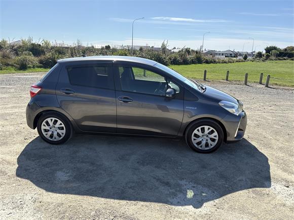 2017 Toyota Vitz 1.5 Hybrid U 5Dr Hatch CVT 2WD