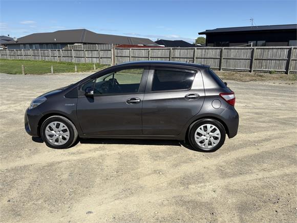 2017 Toyota Vitz 1.5 Hybrid U 5Dr Hatch CVT 2WD