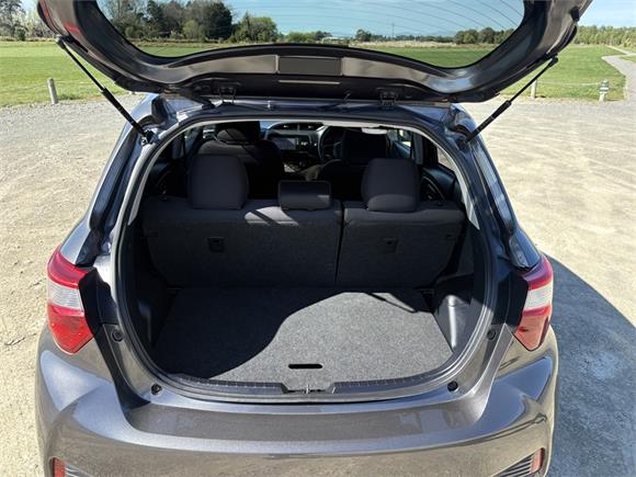2017 Toyota Vitz 1.5 Hybrid U 5Dr Hatch CVT 2WD