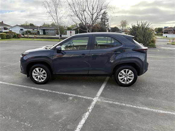 2024 Toyota Yaris Cross GX 1.5P HV ECVT FWD SUV/5D/5S