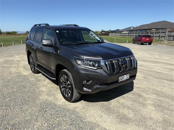 Toyota Land Cruiser Prado VX 2.8D 6AT 4WD SUV/5D/7S 2024
