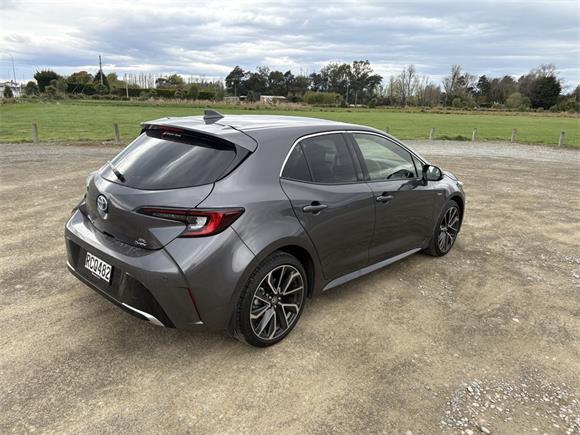 2025 Toyota Corolla ZR 1.8P HEV CVT FWD HB/5D/5S (ZXAZR-NM1)