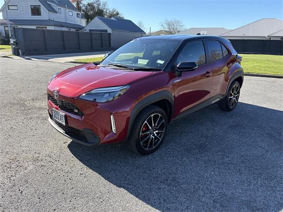 2024 Toyota Yaris Cross GR Sport 1.5P HEV ECVT FWD SUV/5D/