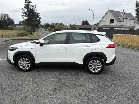 2024 Toyota Corolla Cross GX 2.0P HEV ECVT FWD SUV/5D/5S