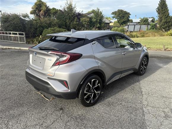2018 Toyota C-HR 1.8 Hybrid G 5 Dr SUV CVT FWD