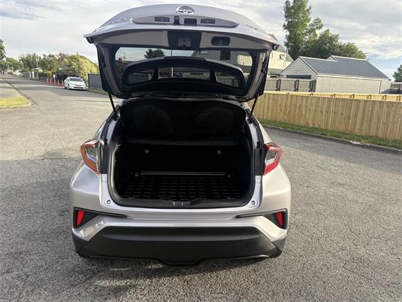 2018 Toyota C-HR 1.8 Hybrid G 5 Dr SUV CVT FWD