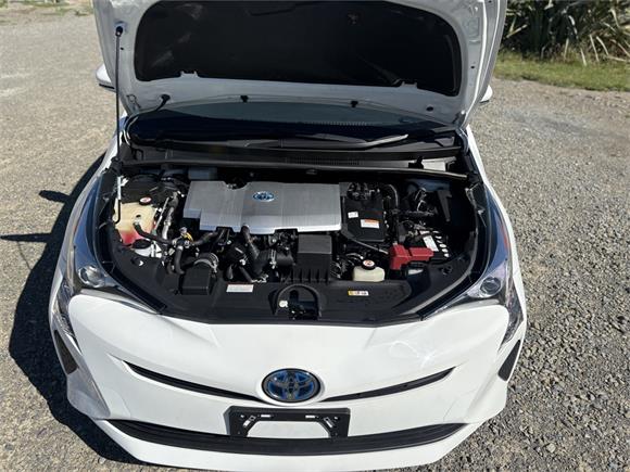 2018 Toyota Prius Hybrid S 1.8  5 Dr Hatch CVT 2WD