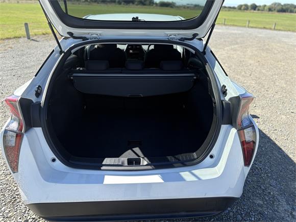 2018 Toyota Prius Hybrid S 1.8  5 Dr Hatch CVT 2WD