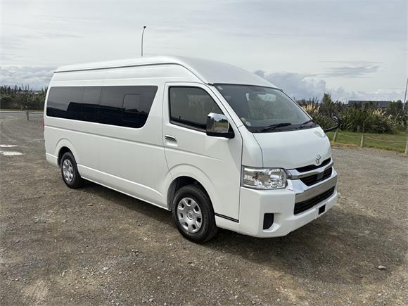 Toyota Hiace 2.7P Grand Cabin 10 Seater 4 Dr Wagon 6A 4WD 2025