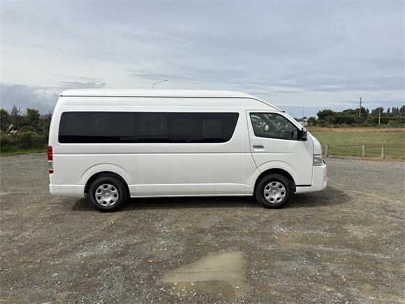 2025 Toyota Hiace 2.7P Grand Cabin 10 Seater 4 Dr Wagon 6A 4WD