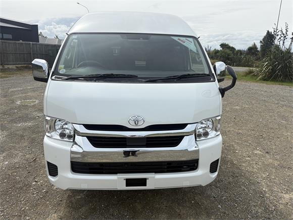 2025 Toyota Hiace 2.7P Grand Cabin 10 Seater 4 Dr Wagon 6A 4WD