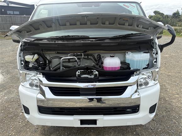 2025 Toyota Hiace 2.7P Grand Cabin 10 Seater 4 Dr Wagon 6A 4WD