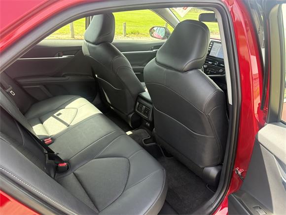 2023 Toyota Camry SX 2.5P HEV ECVT FWD SD/4D/5S