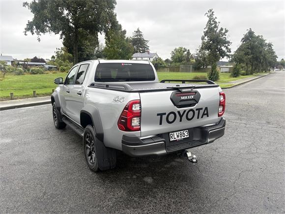 2025 Toyota Hilux SR5 Cruiser 2.8DT Hybrid 6AT 4WD DCW/4D/5S
