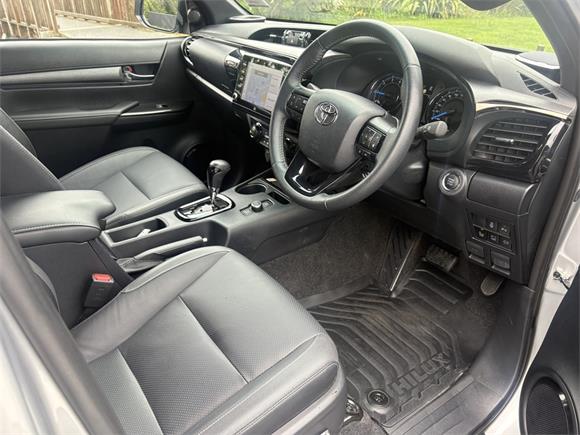 2025 Toyota Hilux SR5 Cruiser 2.8DT Hybrid 6AT 4WD DCW/4D/5S
