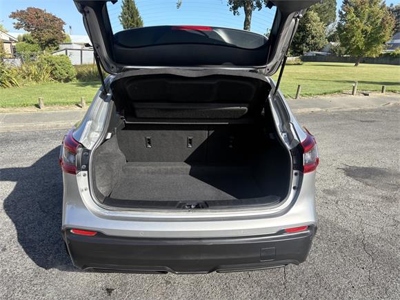 2018 Nissan Qashqai 200  ST 2.0P/CVT