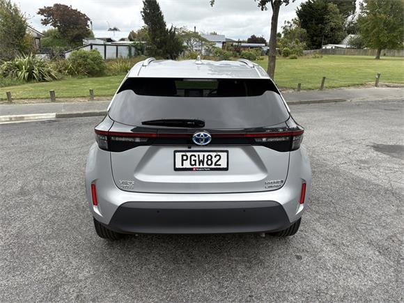 2022 Toyota Yaris Cross Limited 1.5P HV ECVT FWD SUV/5D/5S