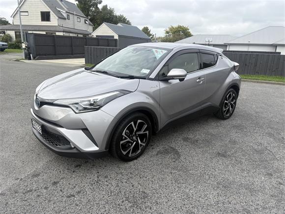 2017 Toyota C-HR G spec