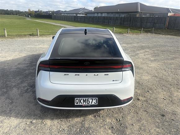 2023 Toyota Prius 2.0 Hybrid Z 5 Dr Hatch CVT 2WD FWD