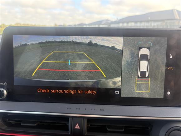 2023 Toyota Prius 2.0 Hybrid Z 5 Dr Hatch CVT 2WD FWD