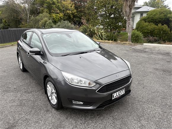 Ford Focus Trend 1.5P/6AT 2017