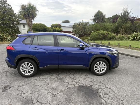 2023 Toyota Corolla Cross GX 2.0P HEV ECVT FWD SUV/5D/5S