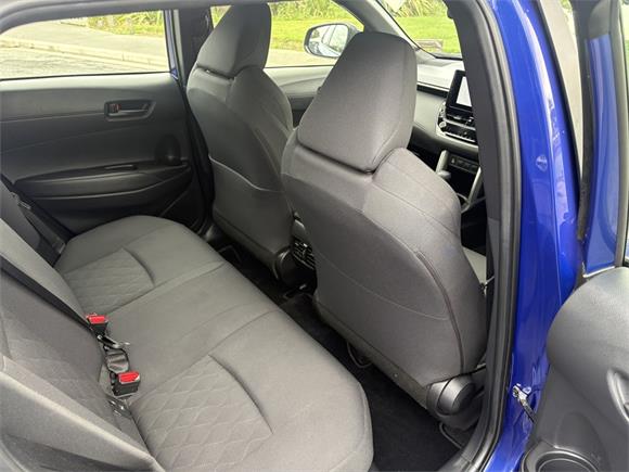 2023 Toyota Corolla Cross GX 2.0P HEV ECVT FWD SUV/5D/5S