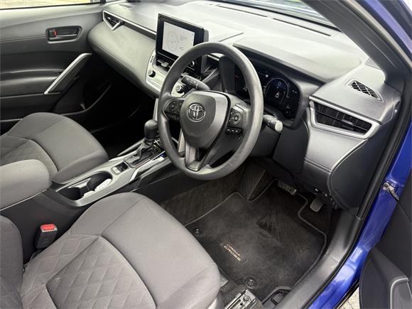 2023 Toyota Corolla Cross GX 2.0P HEV ECVT FWD SUV/5D/5S