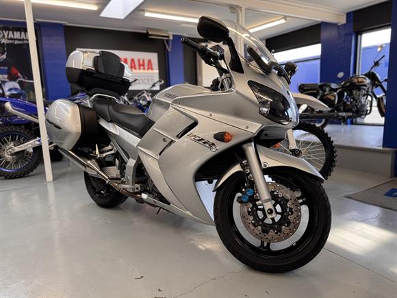 2002 Yamaha FJR1300
