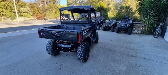 2018 Can-Am Defender DEFENDER HD8