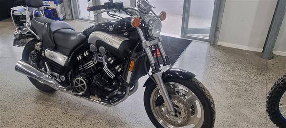 2000 Yamaha V Max