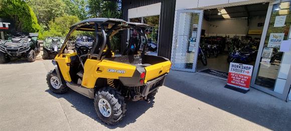 2015 Can-Am Commander Commander 800 DPS