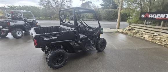 New Can-Am Defender