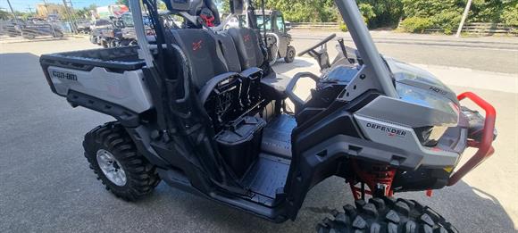 New Can-Am Defender
