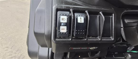 2021 Can-Am Defender