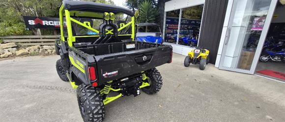 2021 Can-Am Defender