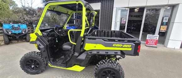 2021 Can-Am Defender