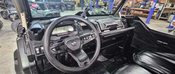 2022 Can-Am Defender