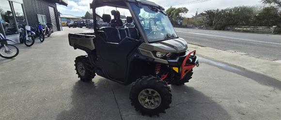 2022 Can-Am Defender