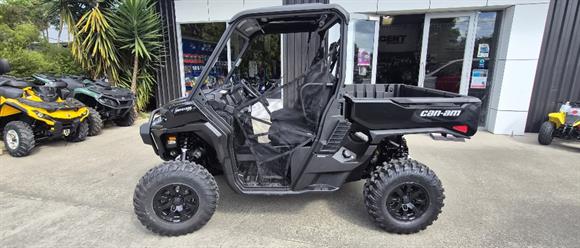New Can-Am Defender