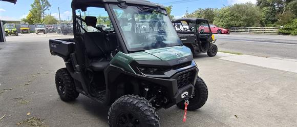 New Can-Am Defender