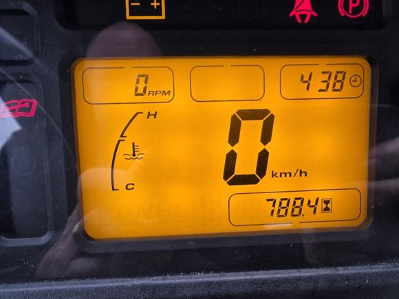 2011 John Deere Gator 825 XUV