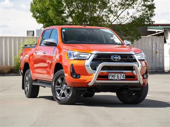 Toyota Hilux SR5 2.8L 4WD 2022