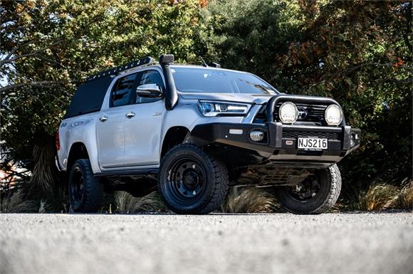 Toyota Hilux SR5 2.8L Diesel 4x4 2021