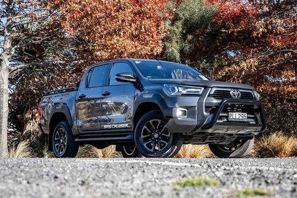Toyota Hilux SR5 Cruiser 2.8L Diesel 2022
